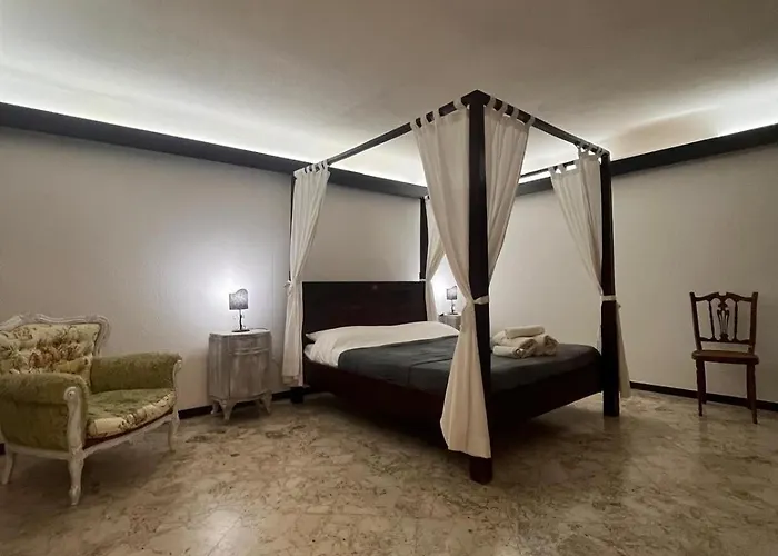 Al Castello Affittacamere 3*