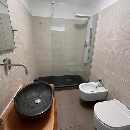 ゲストハウス Al Castello バーリ